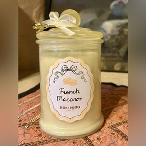 Bloom & Prosper French Macaron Vanilla Cookie Scented Jar Candle 15.7oz